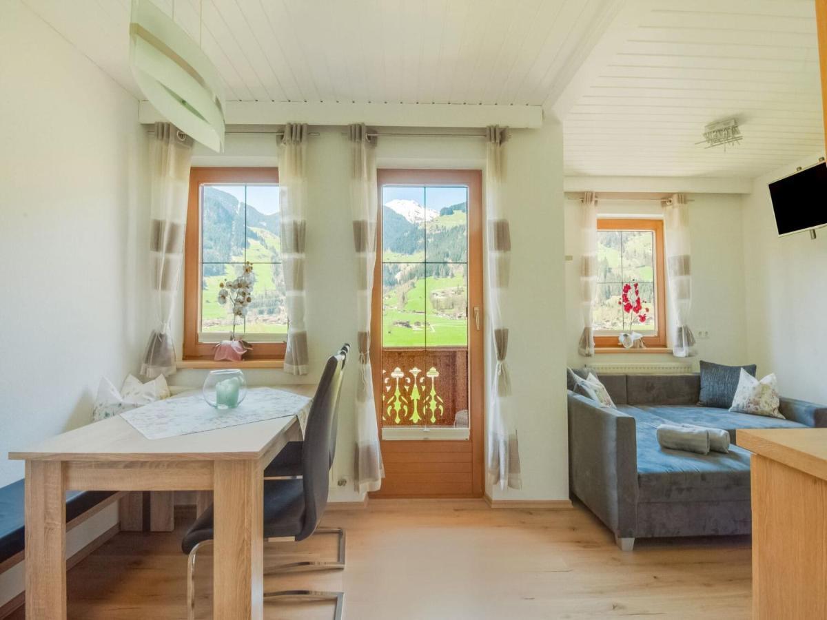 Beautiful Apartment In Ramsau With Balcony Рамзау им Цилертал Екстериор снимка